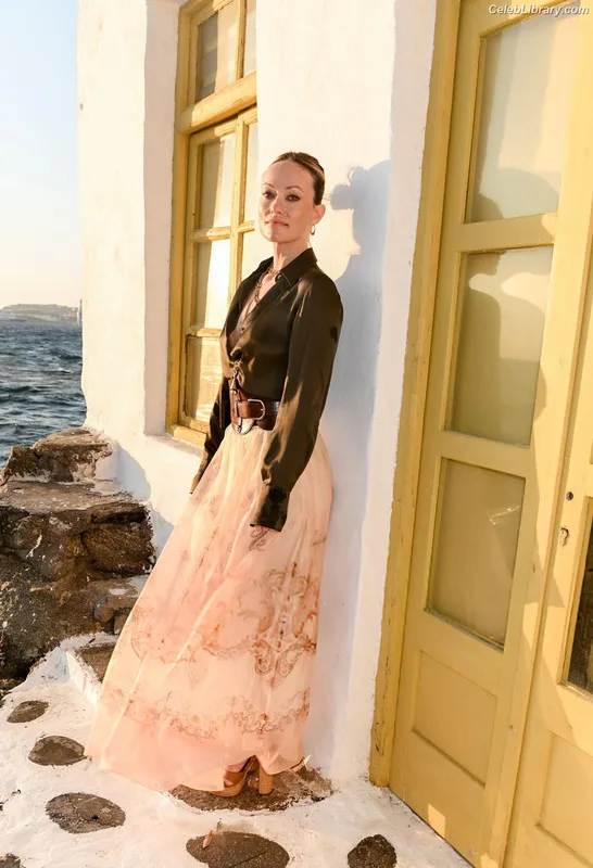 Olivia Wilde photo 23 of 1242