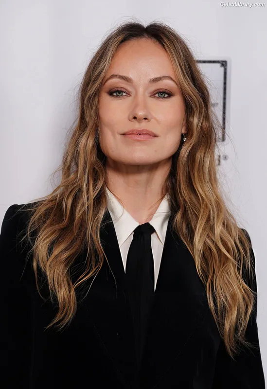 Olivia Wilde photo 10 of 1242