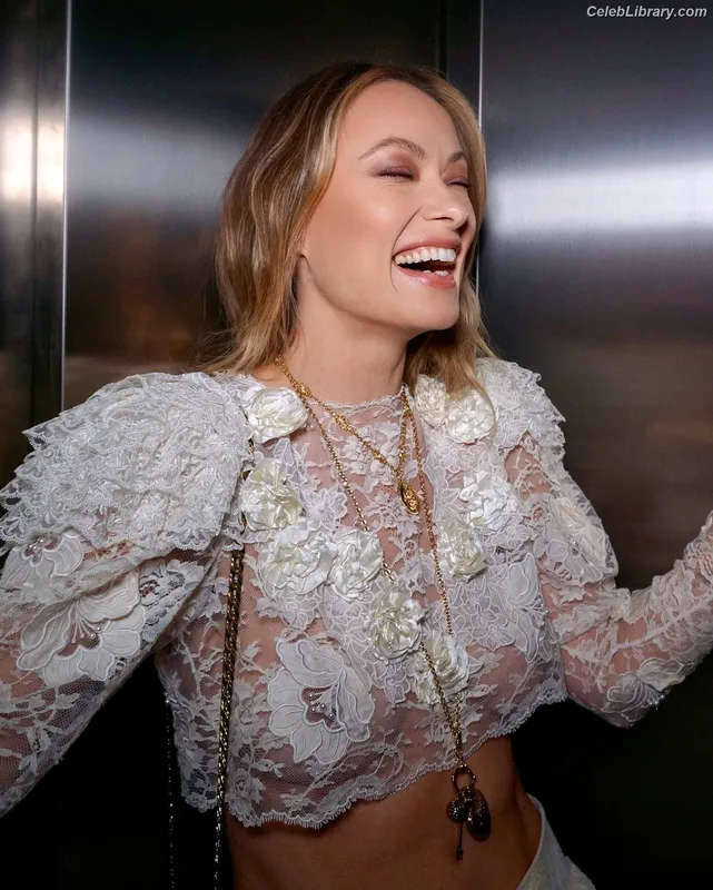 Olivia Wilde photo 8 of 1242