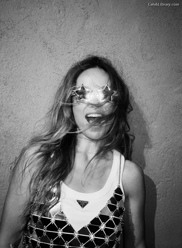 Olivia Wilde photo 12 of 1242
