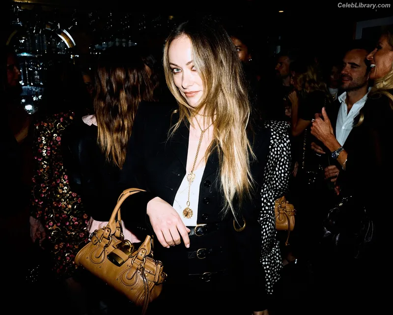 Olivia Wilde photo 21 of 1242