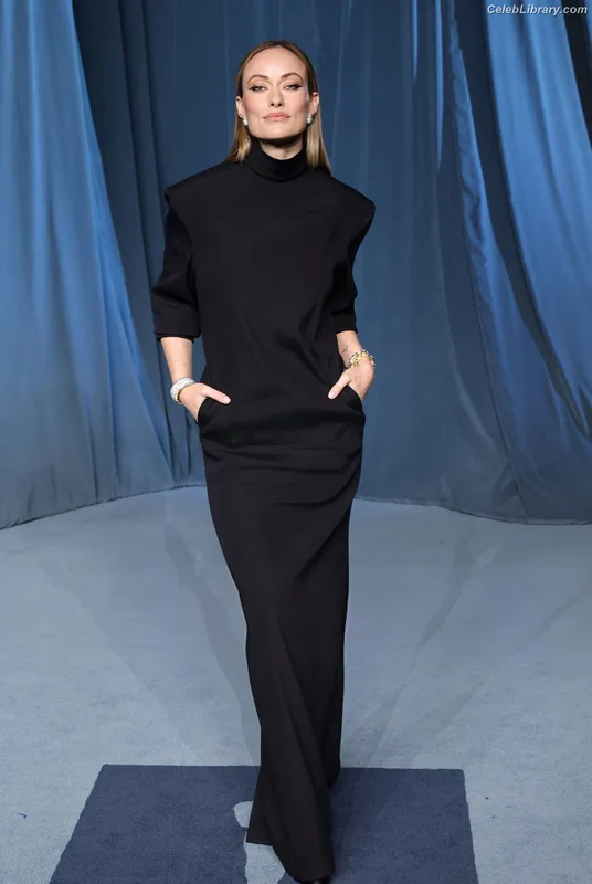 Olivia Wilde photo 17 of 1242