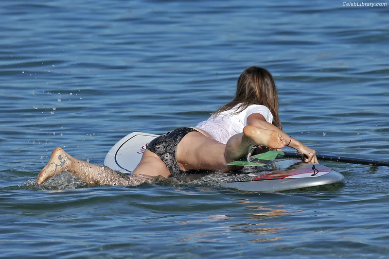 Olivia Wilde photo 6 of 1242