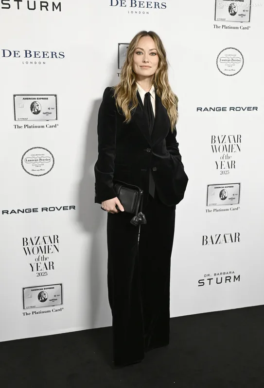Olivia Wilde photo 12 of 1242
