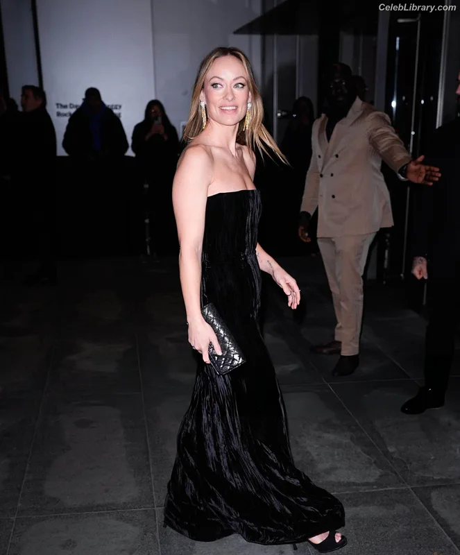 Olivia Wilde photo 3 of 1242