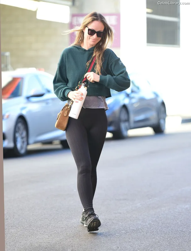 Olivia Wilde photo 13 of 1242