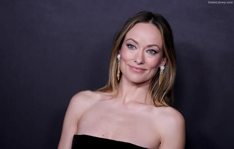 Olivia Wilde photo 24 of 1242