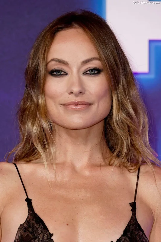 Olivia Wilde photo 14 of 1242