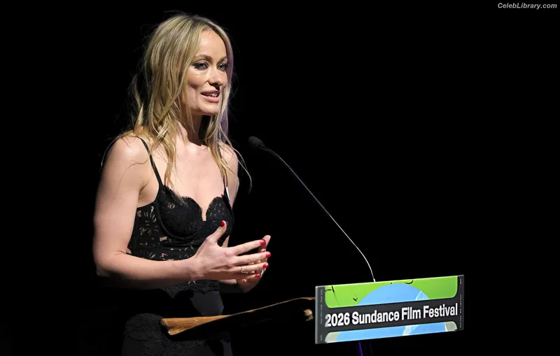 Olivia Wilde photo 14 of 1242