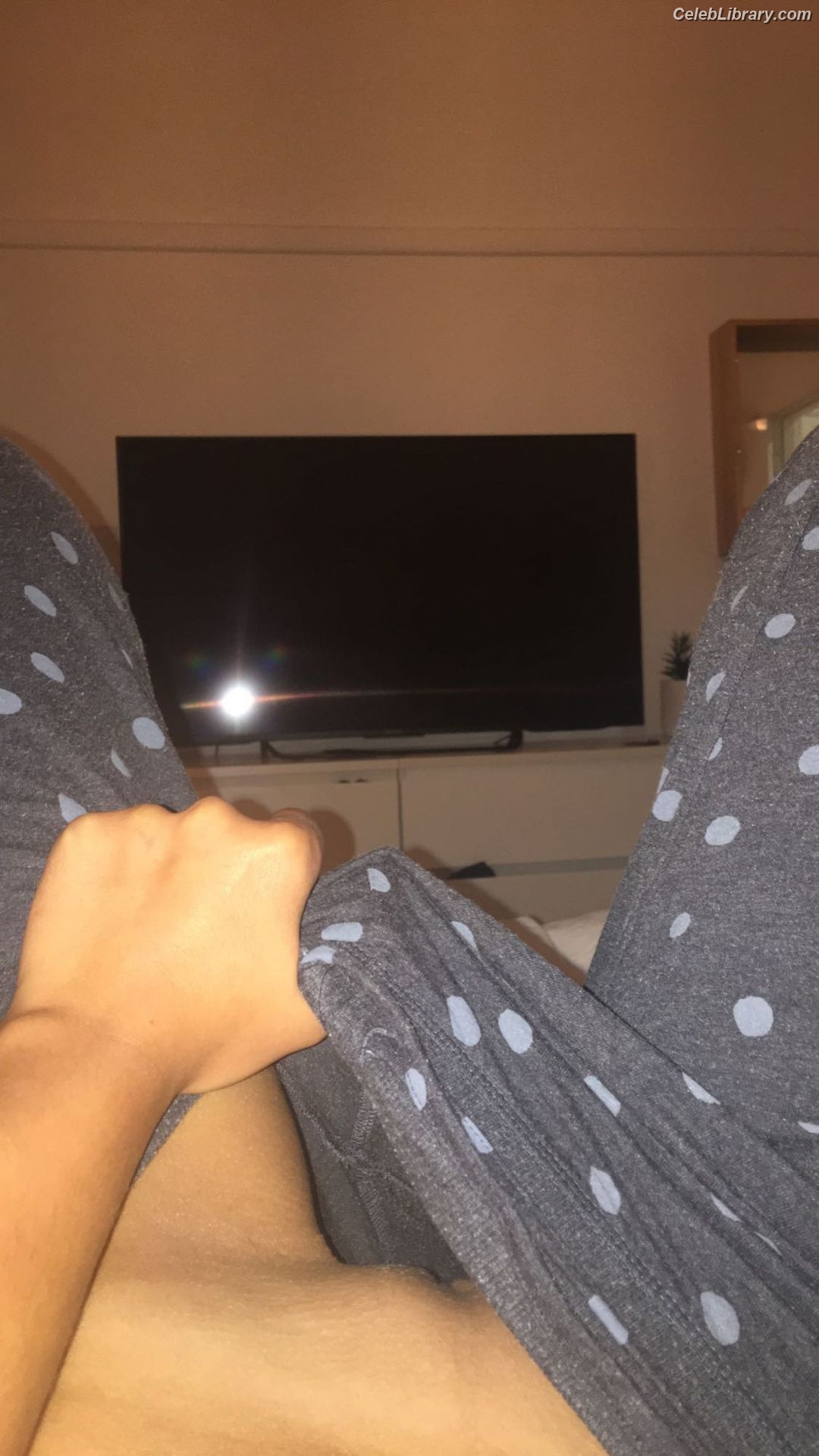 Olympia Valance photo 10 of 138