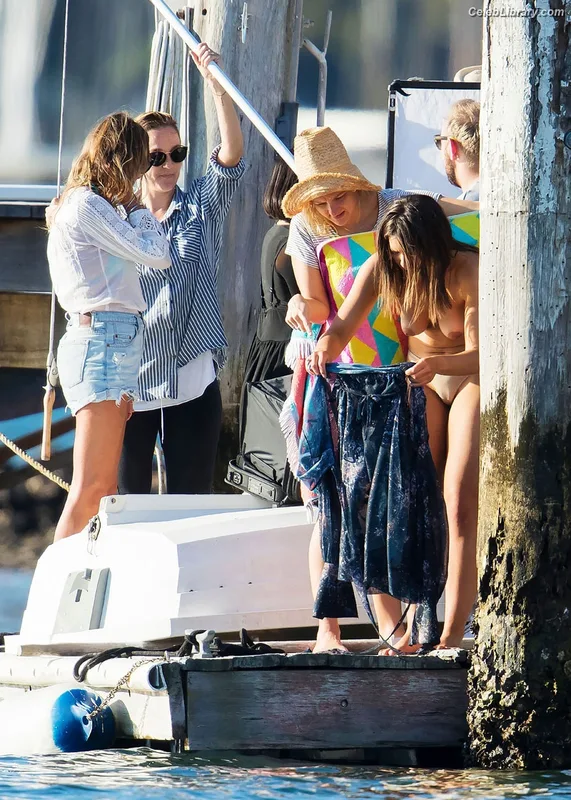 Olympia Valance photo 24 of 138