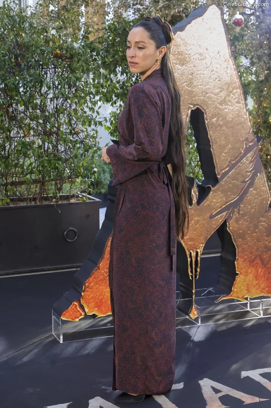 Oona Chaplin photo 9 of 60