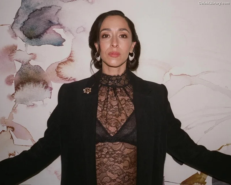 Oona Chaplin photo 24 of 60