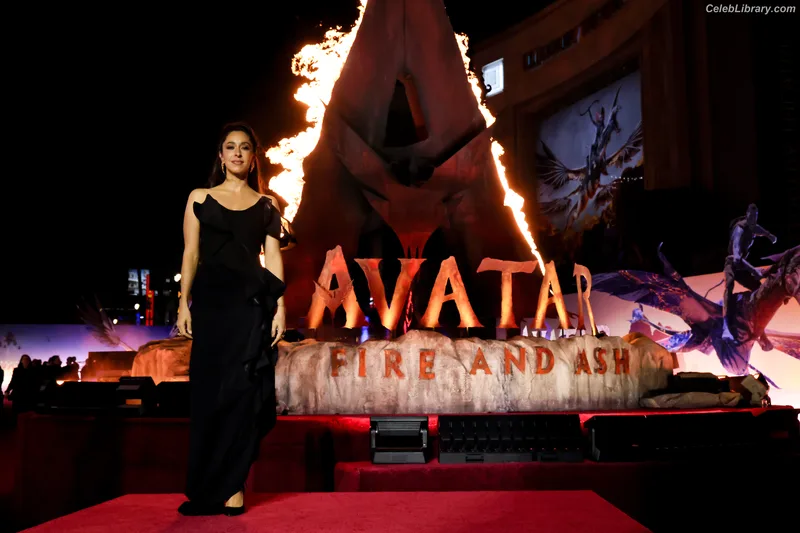 Oona Chaplin photo 19 of 60