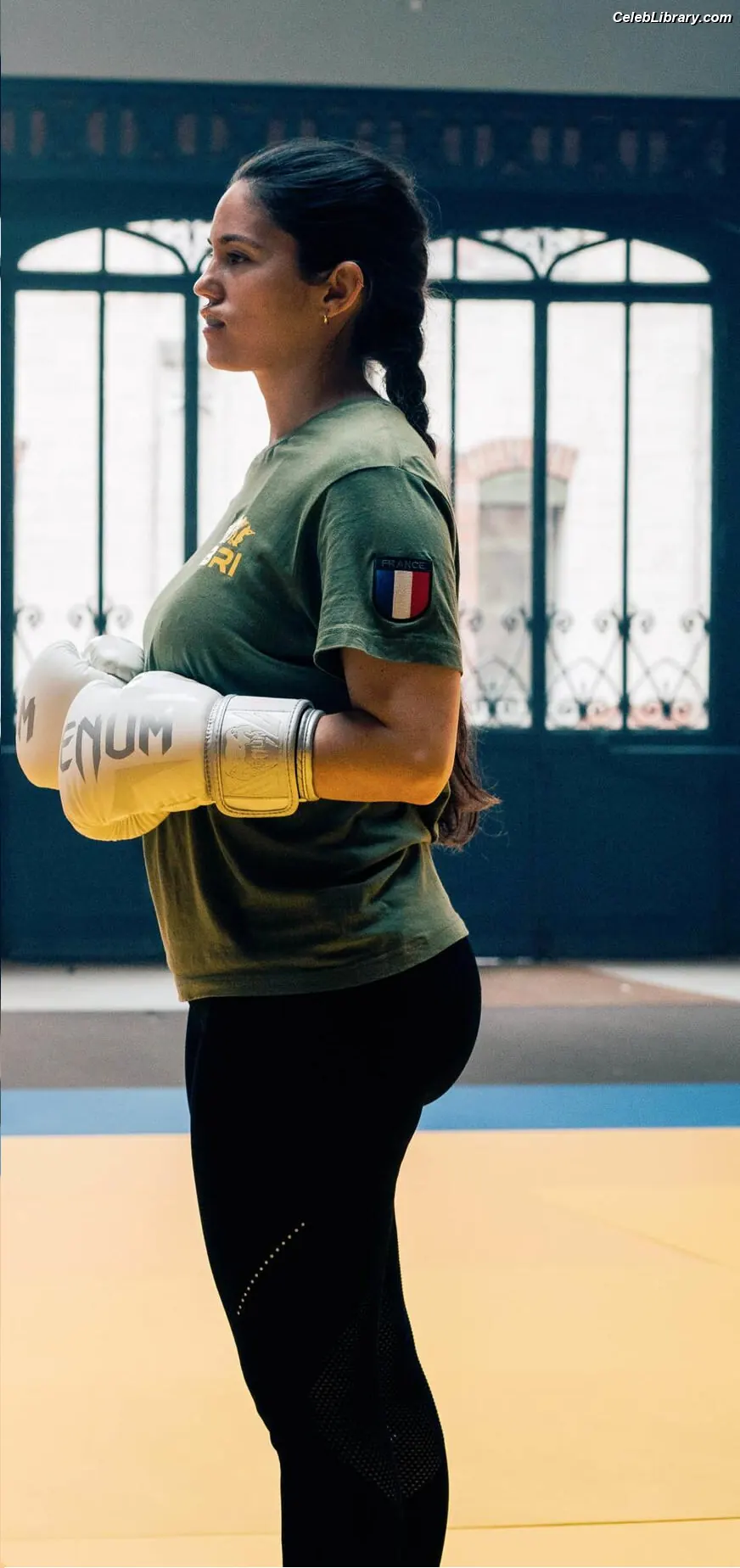 Ophélie Bau photo 18 of 66