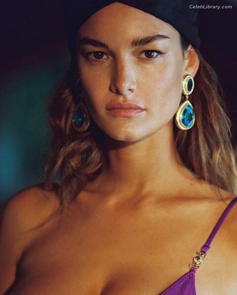 Ophelie Guillermand photo 19 of 130