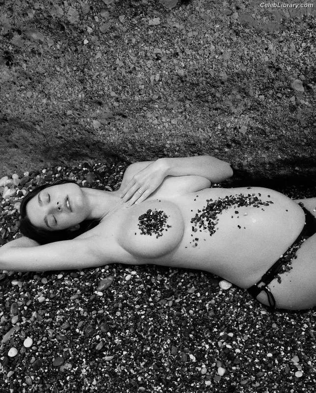 Ophelie Guillermand photo 6 of 130