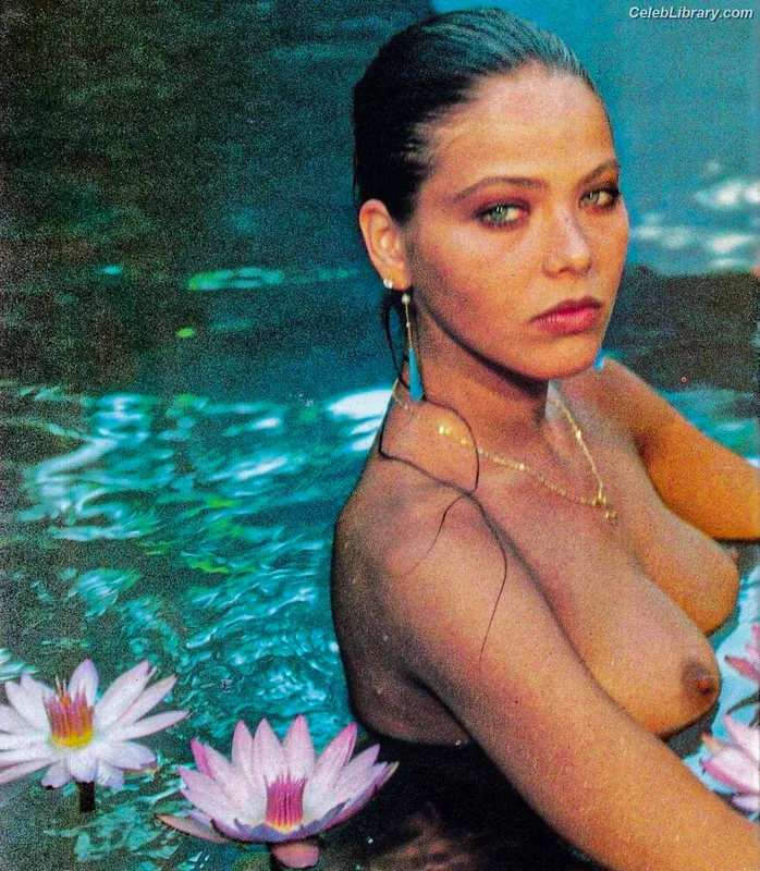 Ornella Muti photo 9 of 36