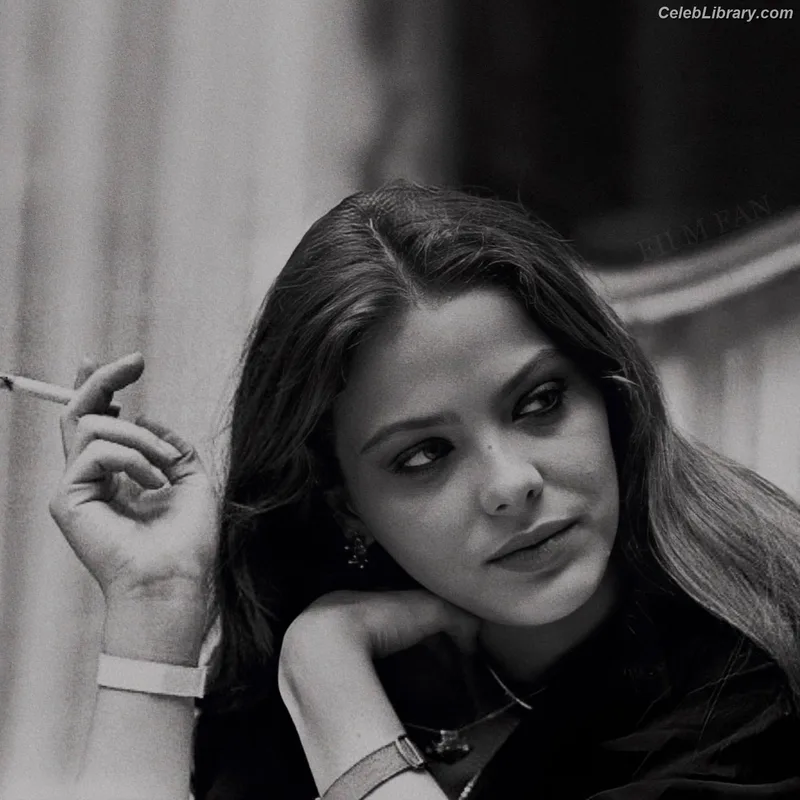 Ornella Muti photo 11 of 36