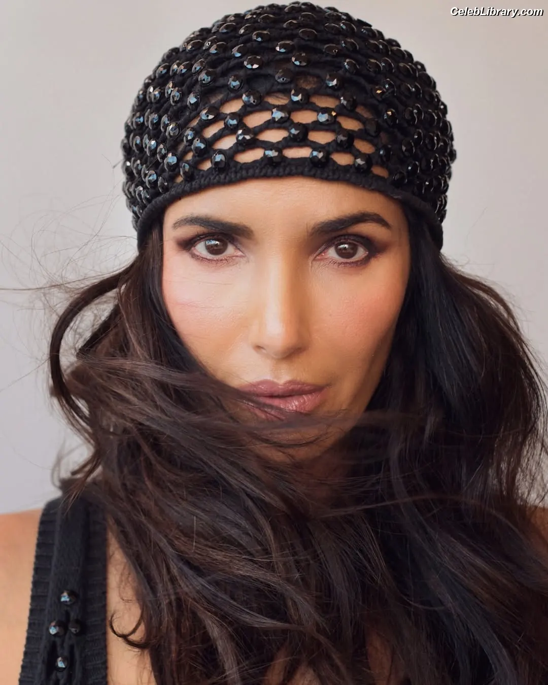 Padma Lakshmi photo 9 of 382