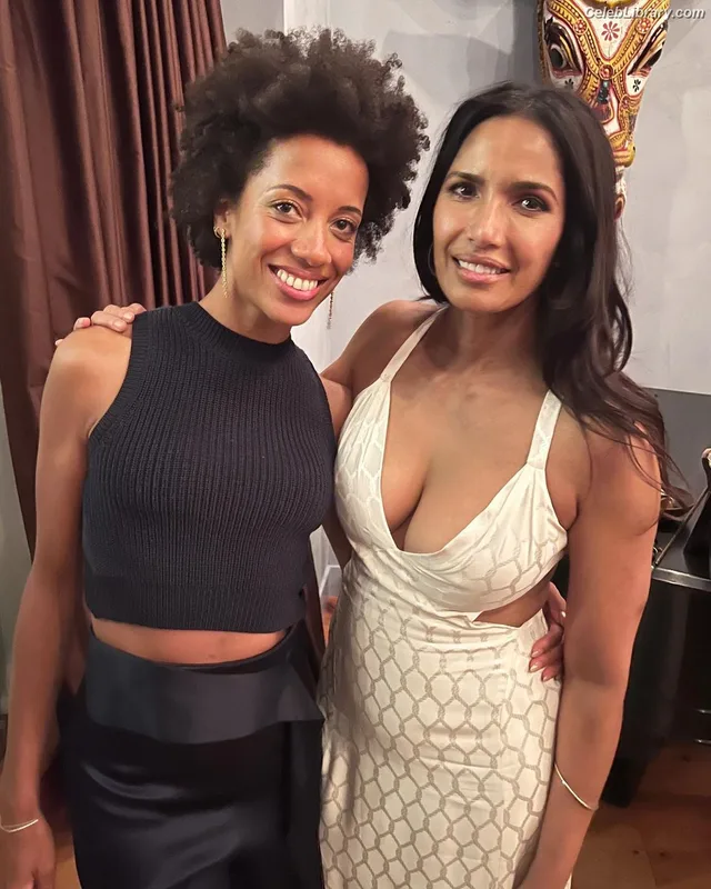 Padma Lakshmi photo 19 of 383