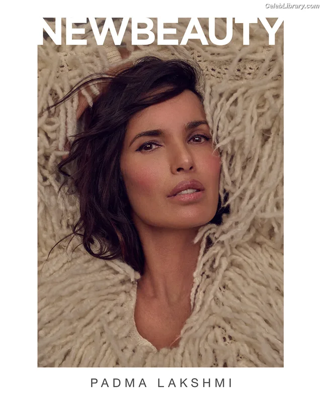 Padma Lakshmi photo 17 of 383