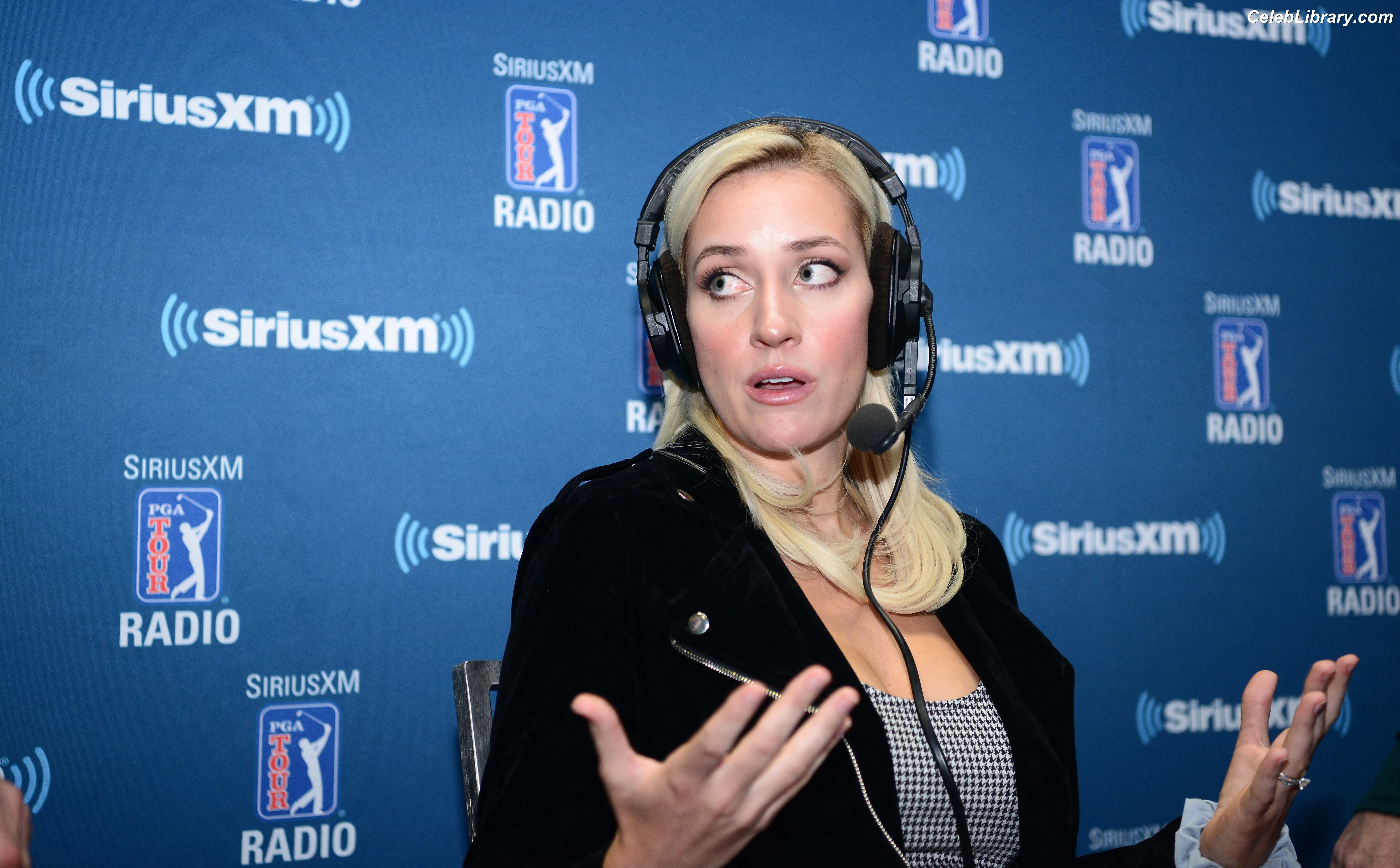 Paige Spiranac photo 14 of 3545