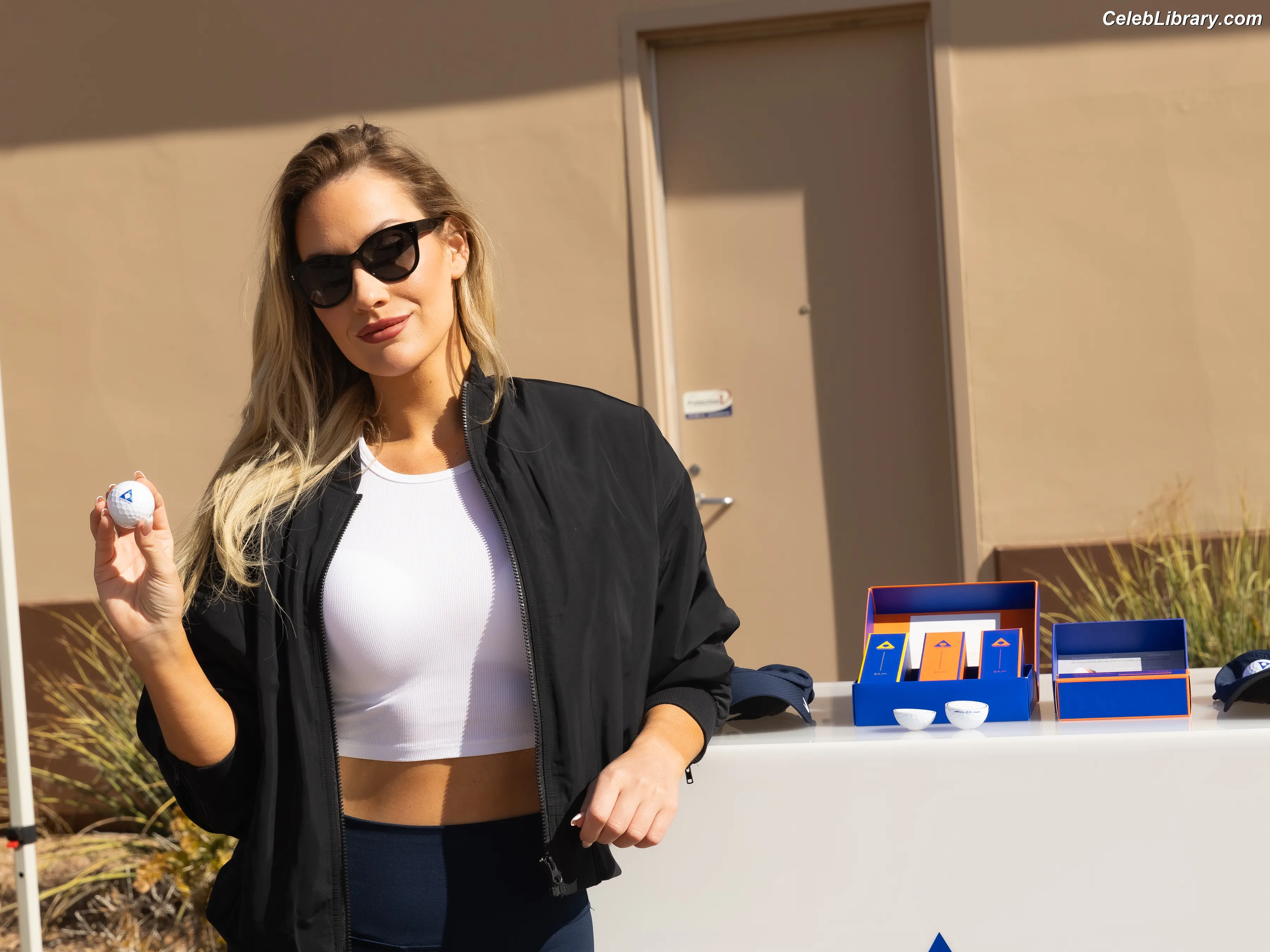 Paige Spiranac photo 17 of 3545