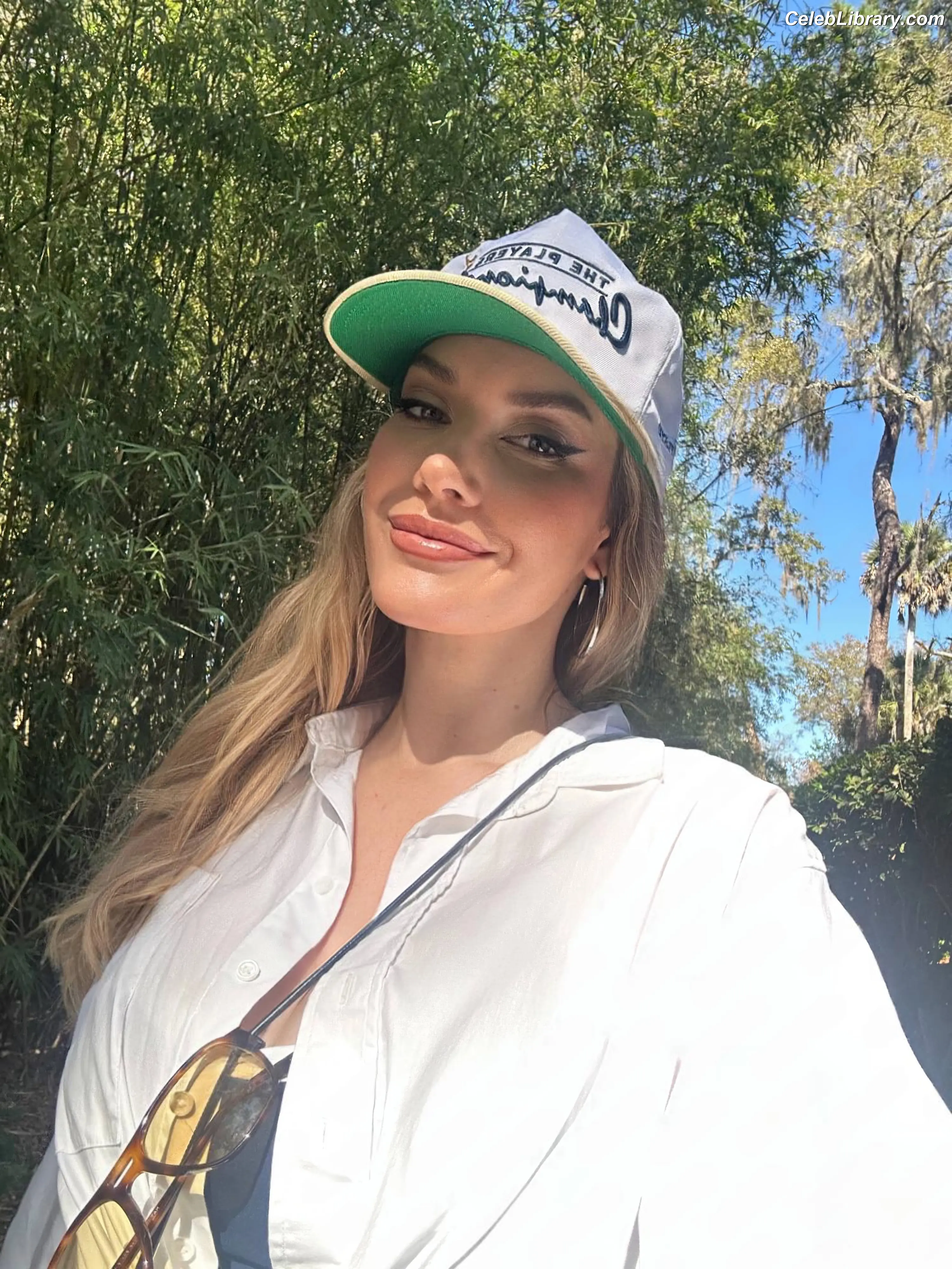 Paige Spiranac photo 4 of 3545