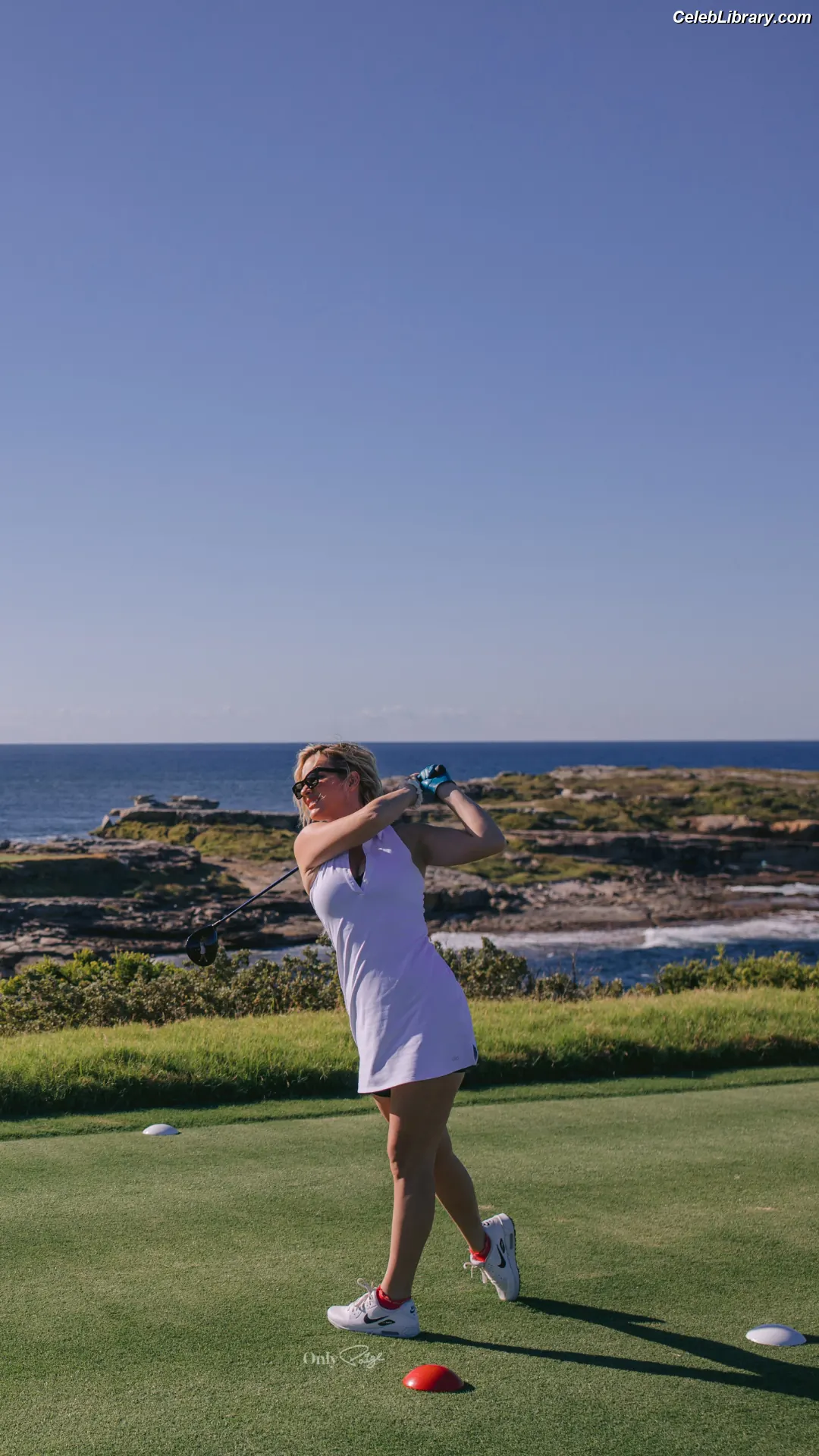 Paige Spiranac photo 13 of 3545