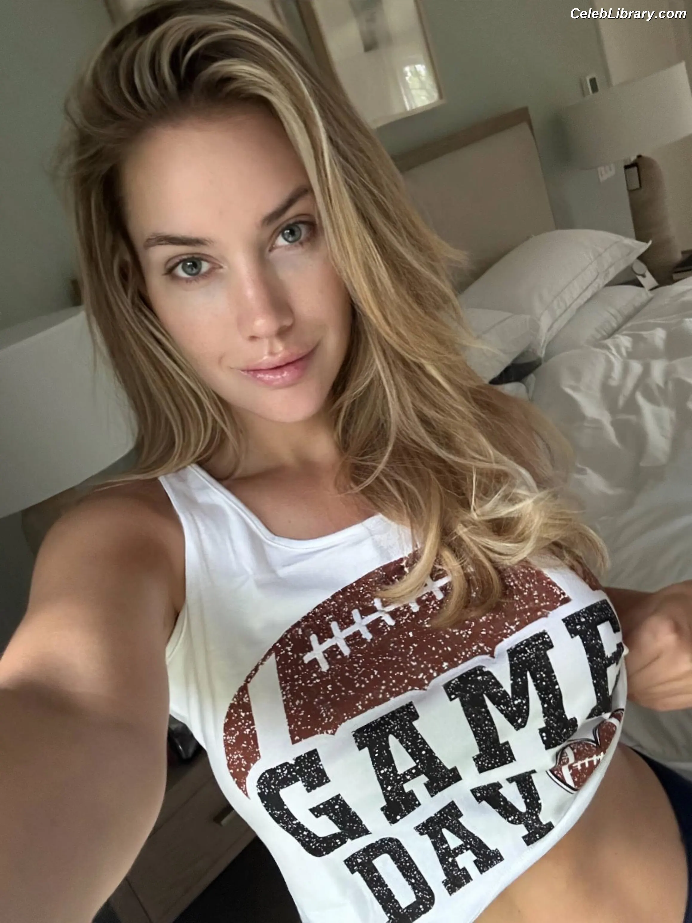 Paige Spiranac photo 14 of 3545