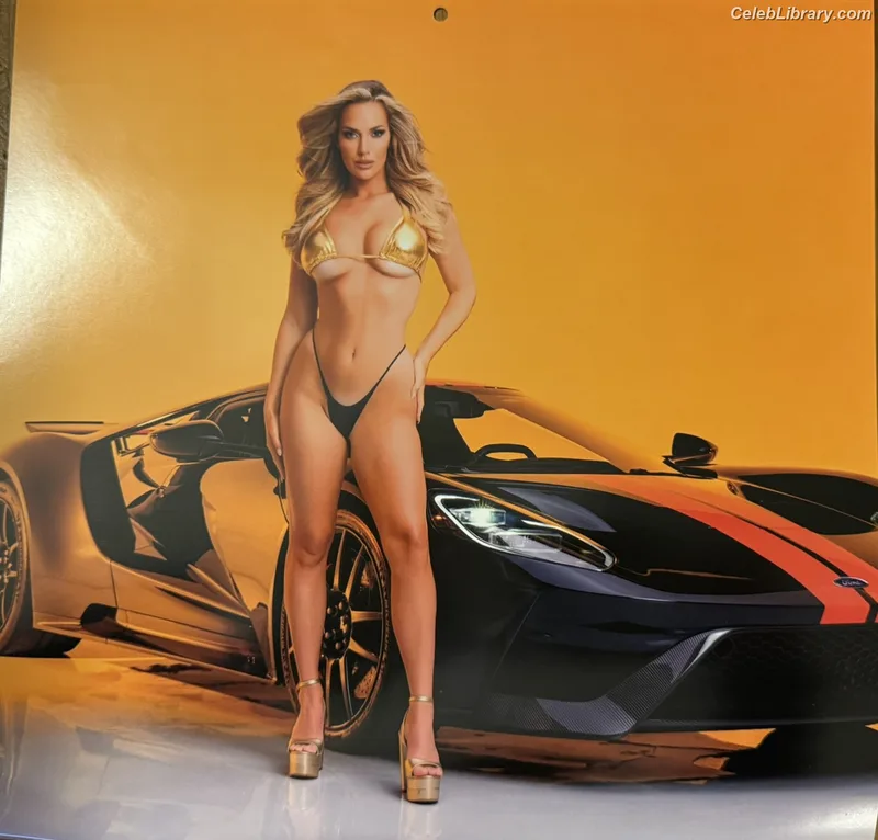 Paige Spiranac photo 18 of 4620