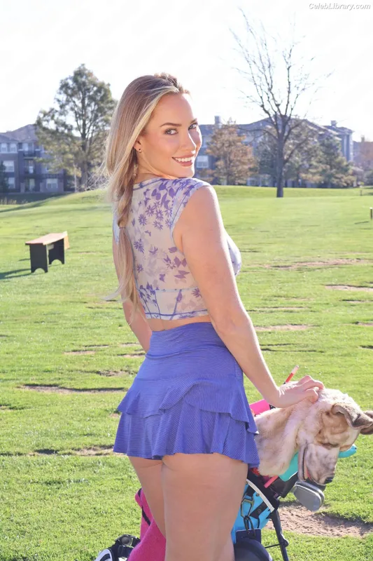 Paige Spiranac photo 11 of 4620