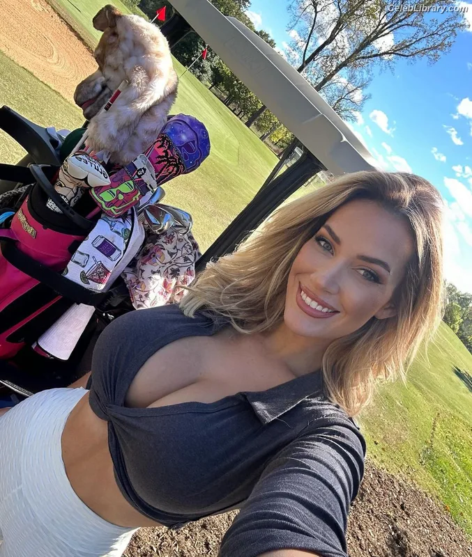 Paige Spiranac photo 23 of 4620