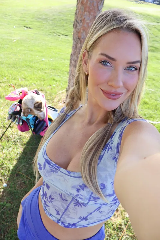 Paige Spiranac photo 10 of 4620