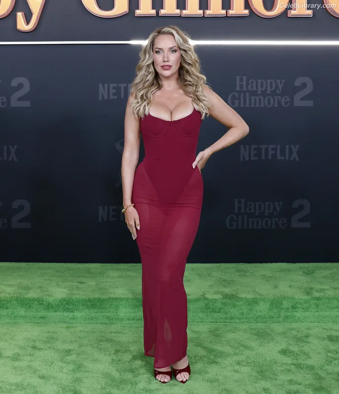 Paige Spiranac photo 24 of 4620