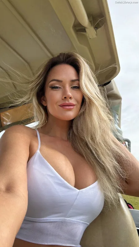 Paige Spiranac photo 3 of 4620