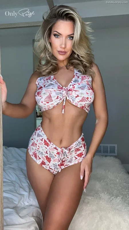 Paige Spiranac photo 24 of 4620