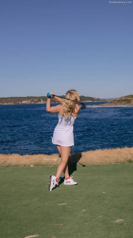 Paige Spiranac photo 22 of 4620