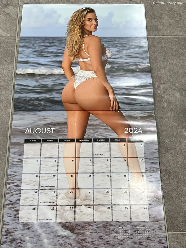 Paige Spiranac photo 9 of 4620