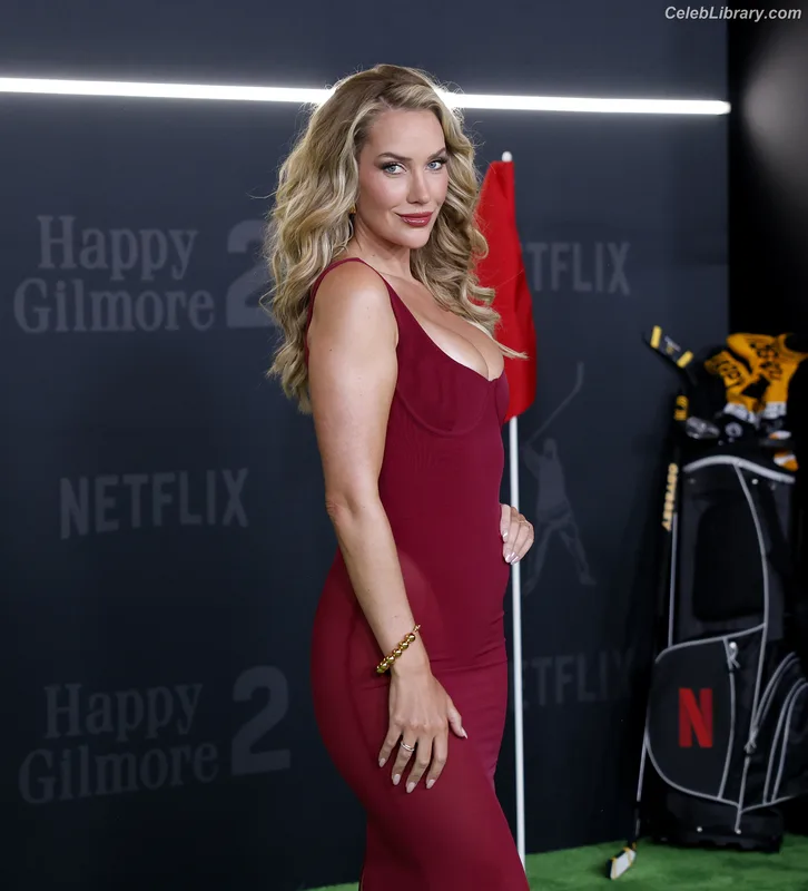 Paige Spiranac photo 18 of 4620