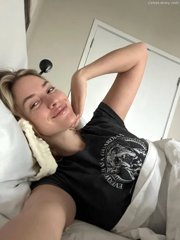 Paige Spiranac photo 13 of 4620