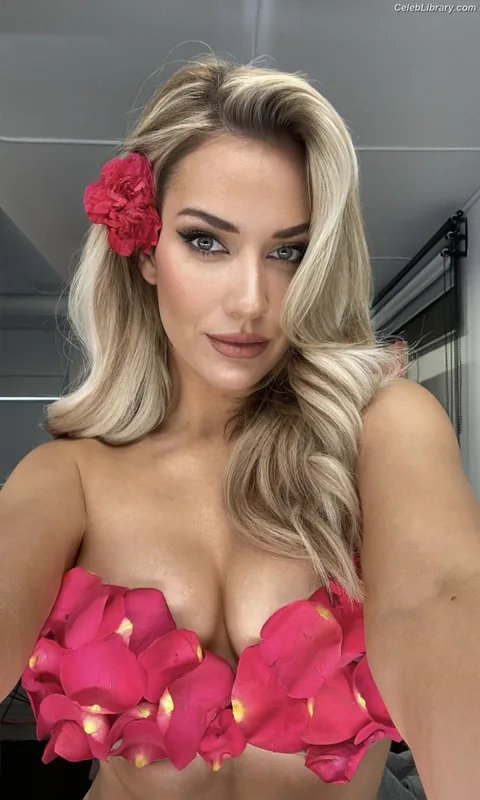 Paige Spiranac photo 20 of 4620