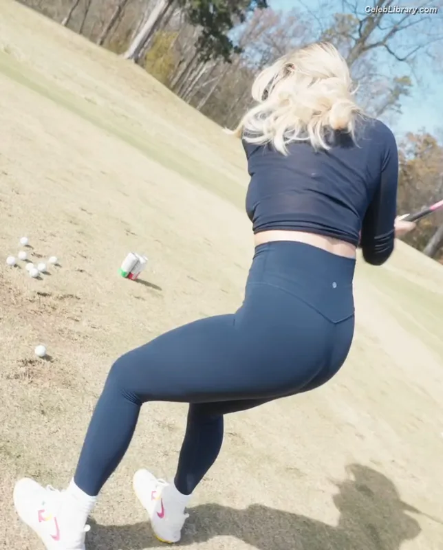 Paige Spiranac photo 18 of 4620