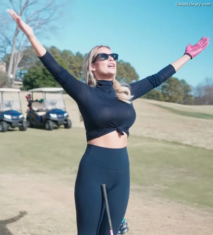 Paige Spiranac photo 9 of 4620