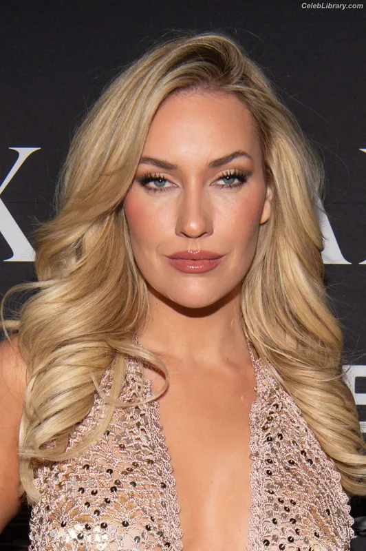 Paige Spiranac photo 20 of 4620