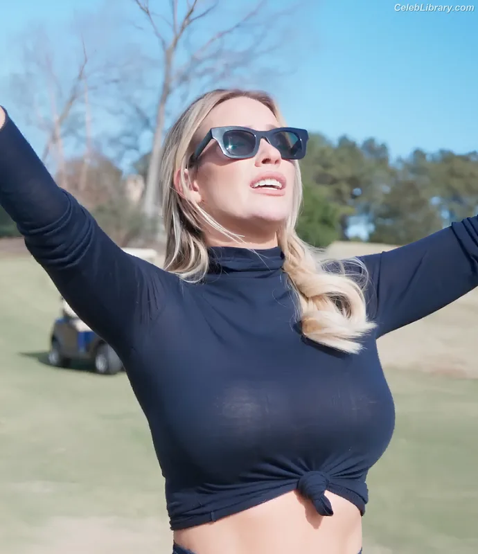 Paige Spiranac photo 19 of 4620