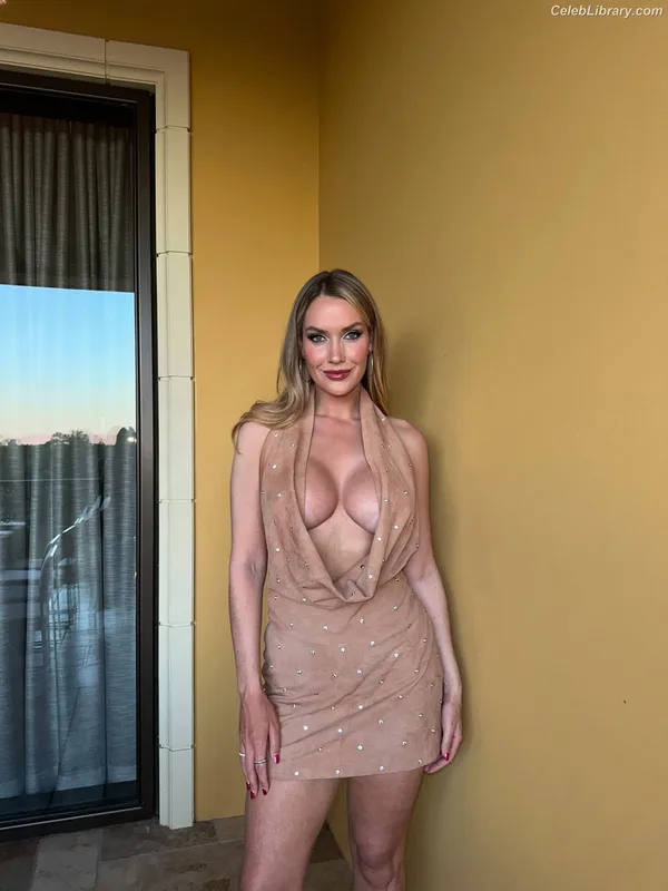 Paige Spiranac photo 10 of 4620