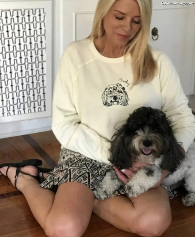 Pam Bondi photo 11 of 24
