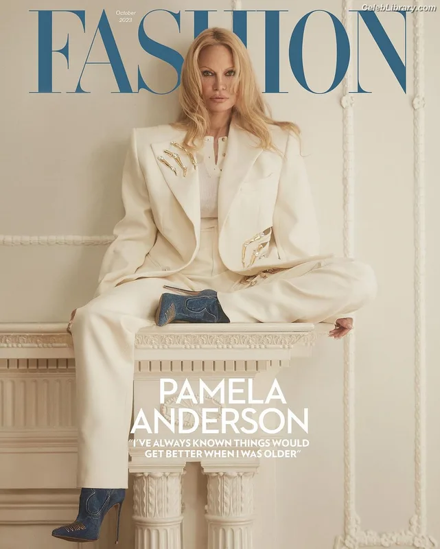 Pamela Anderson photo 14 of 1098